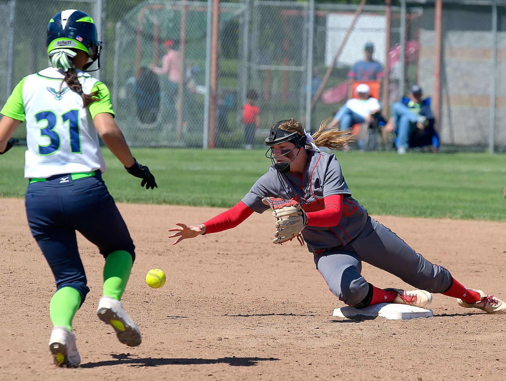 Riverhawks finish 3rd at 3A softball tourney